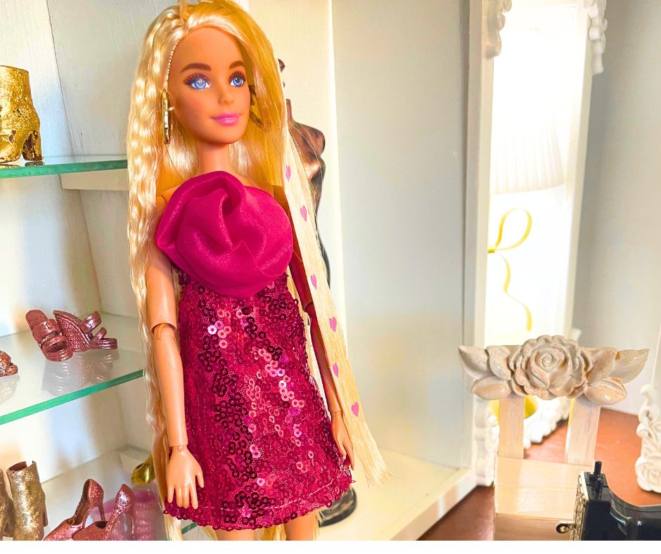 Statement Rose Fashion Doll Dress – Free PDF Sewing Pattern & Tutorial