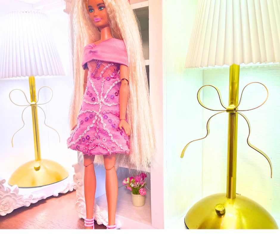 Free Sewing Pattern & Tutorial – Off-Shoulder Princess Fashion Doll Dress