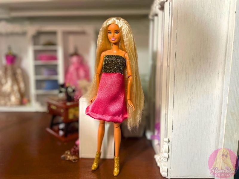 Glitter Bodice & Satin Fashion Doll Dress – Free PDF Sewing Pattern & Tutorial
